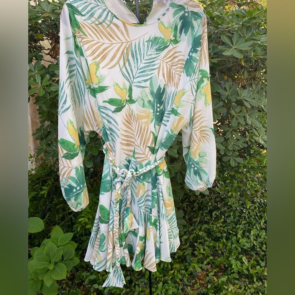 Gianni Bini White Mini Dress with Green & Tan Leaf Print - Picture 8 of 11
